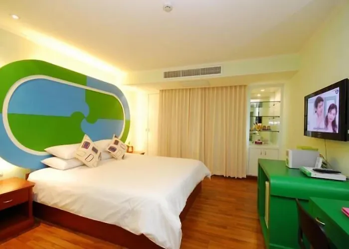 Hotel Hip 4*